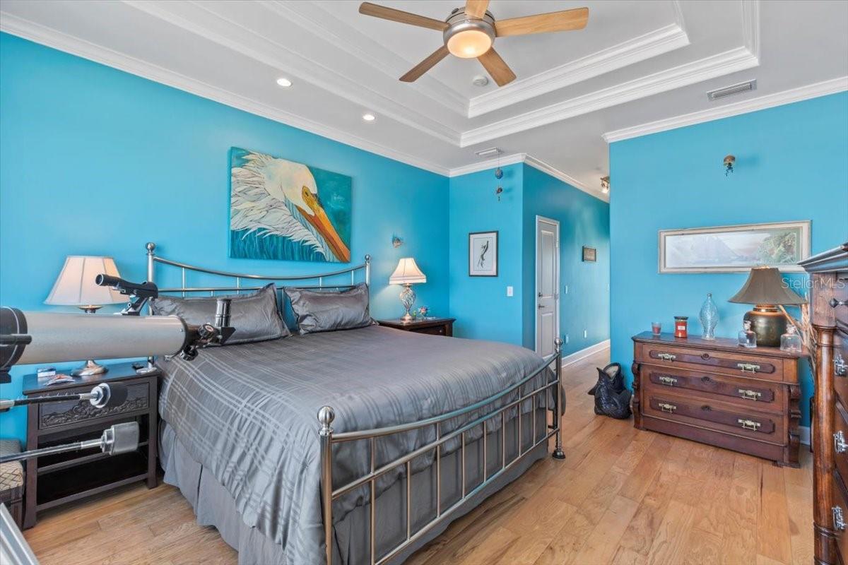 Image 77 of 100 For 3309 Ocean Shore Boulevard