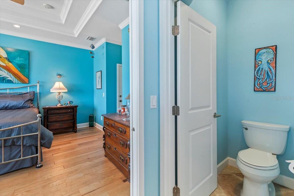 Image 83 of 100 For 3309 Ocean Shore Boulevard