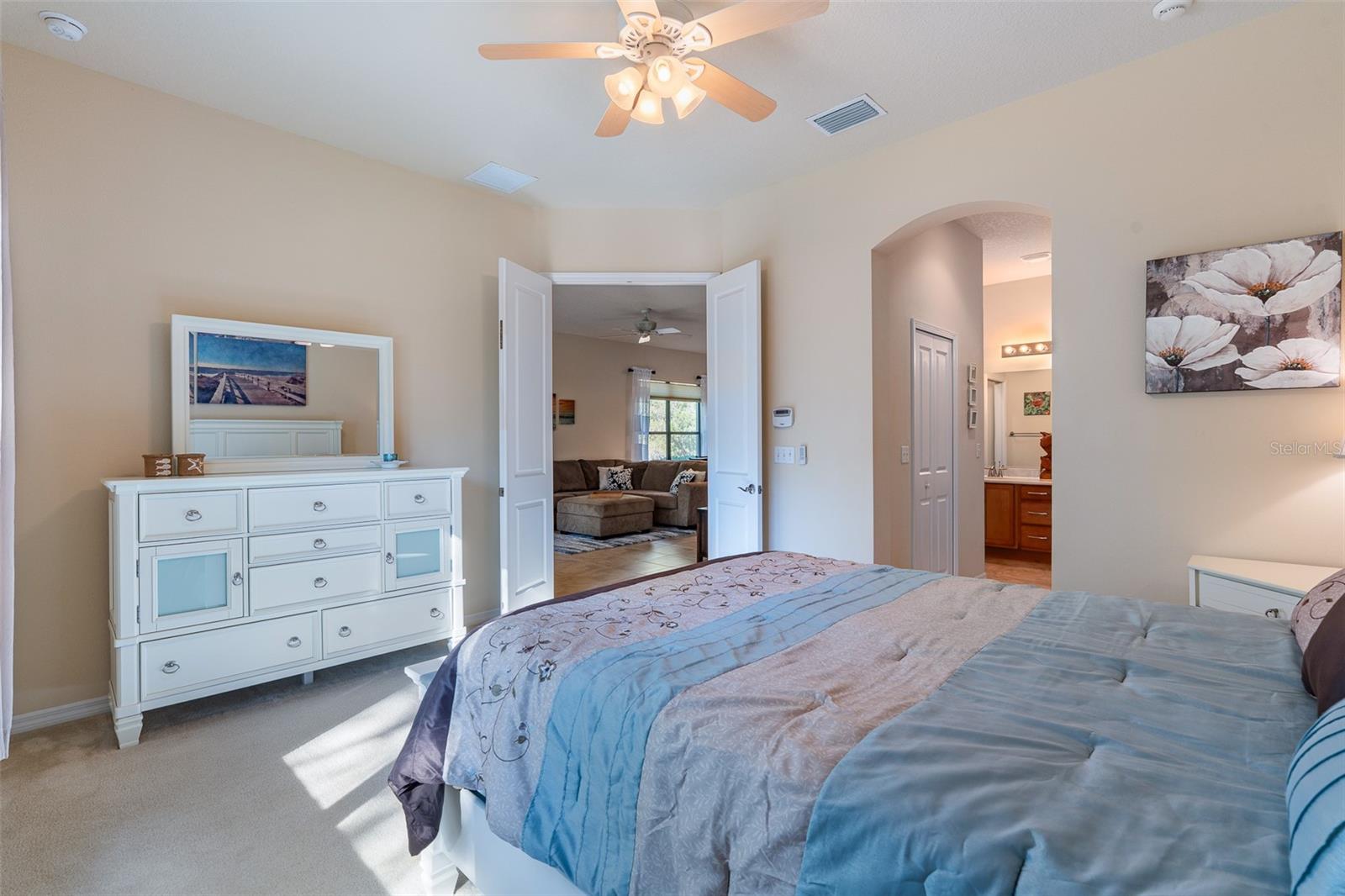 Image 18 of 75 For 1000 Kilkenny Lane