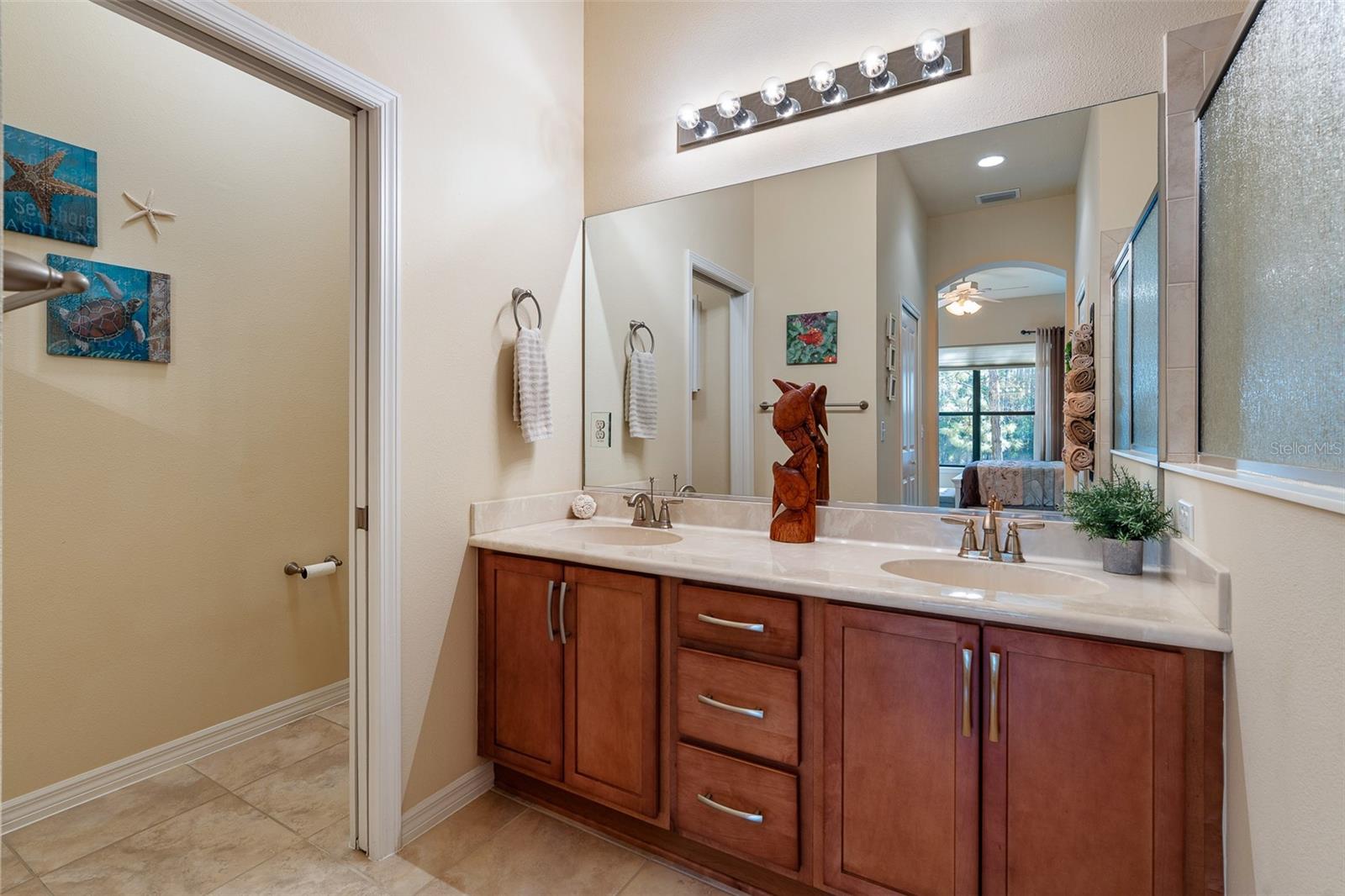 Image 21 of 75 For 1000 Kilkenny Lane