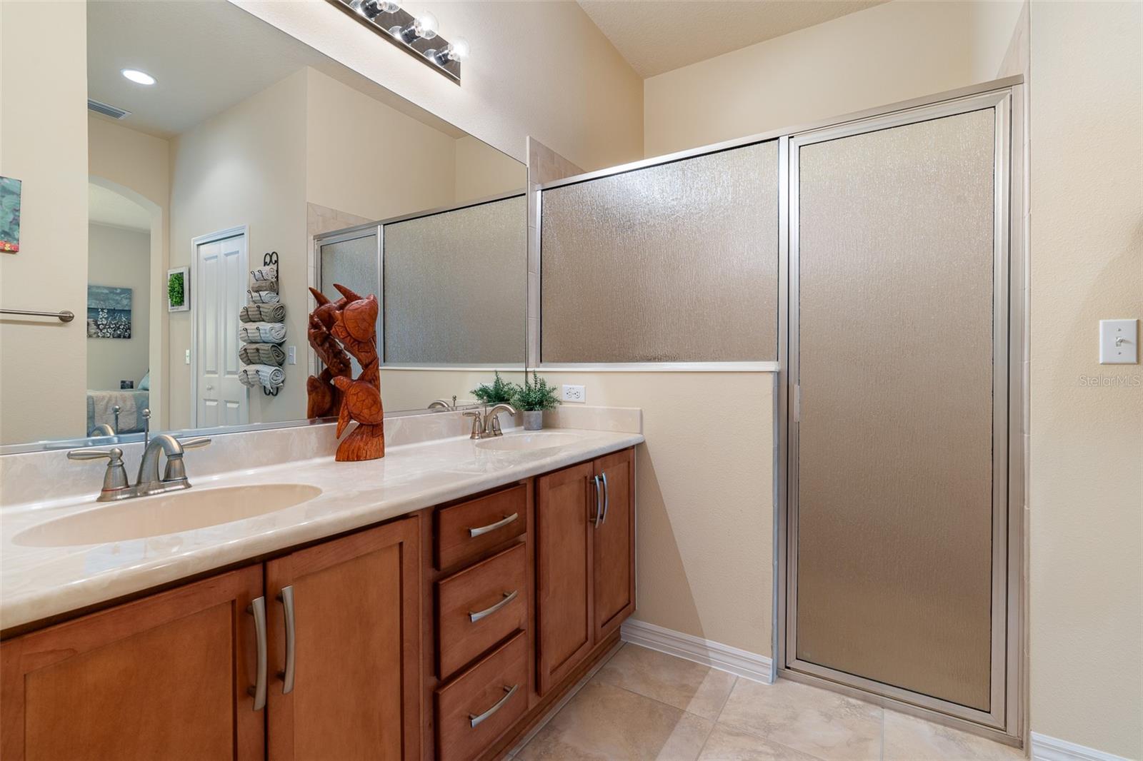 Image 22 of 75 For 1000 Kilkenny Lane