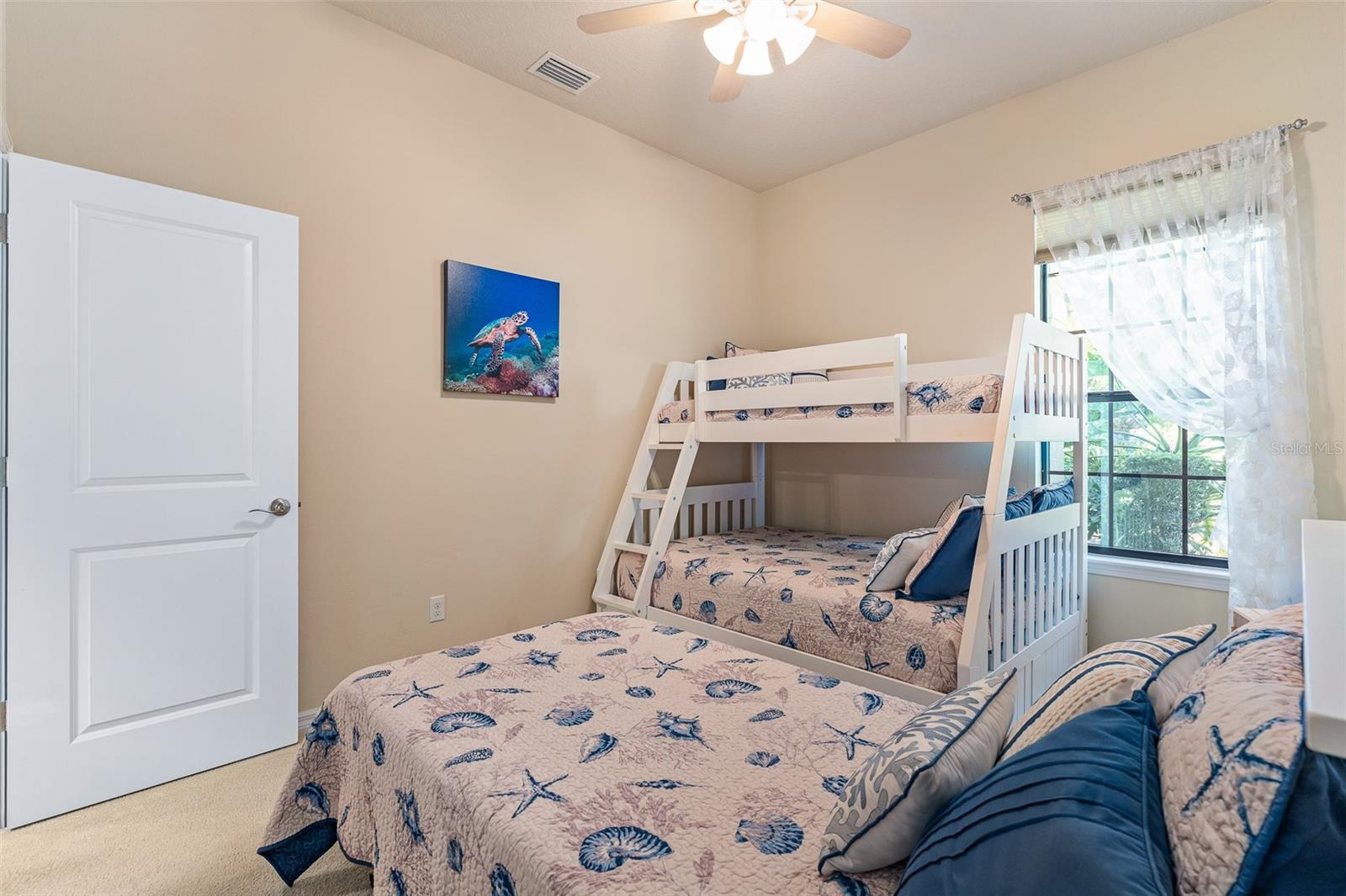 Image 24 of 75 For 1000 Kilkenny Lane