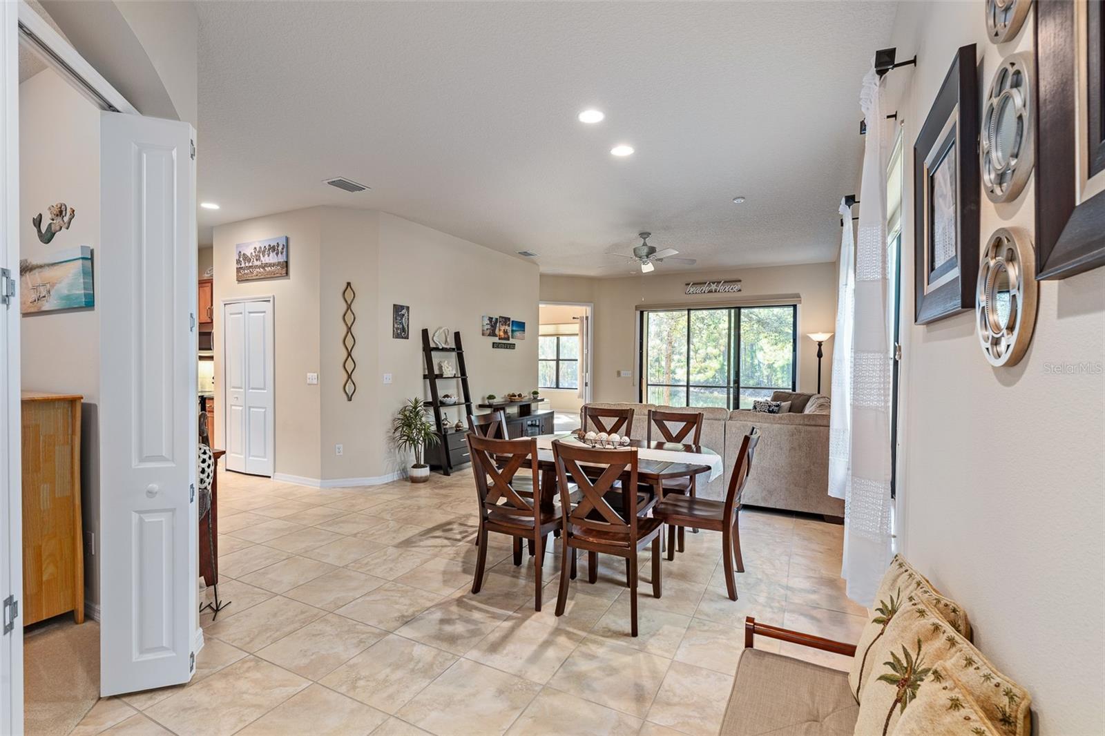 Image 4 of 75 For 1000 Kilkenny Lane