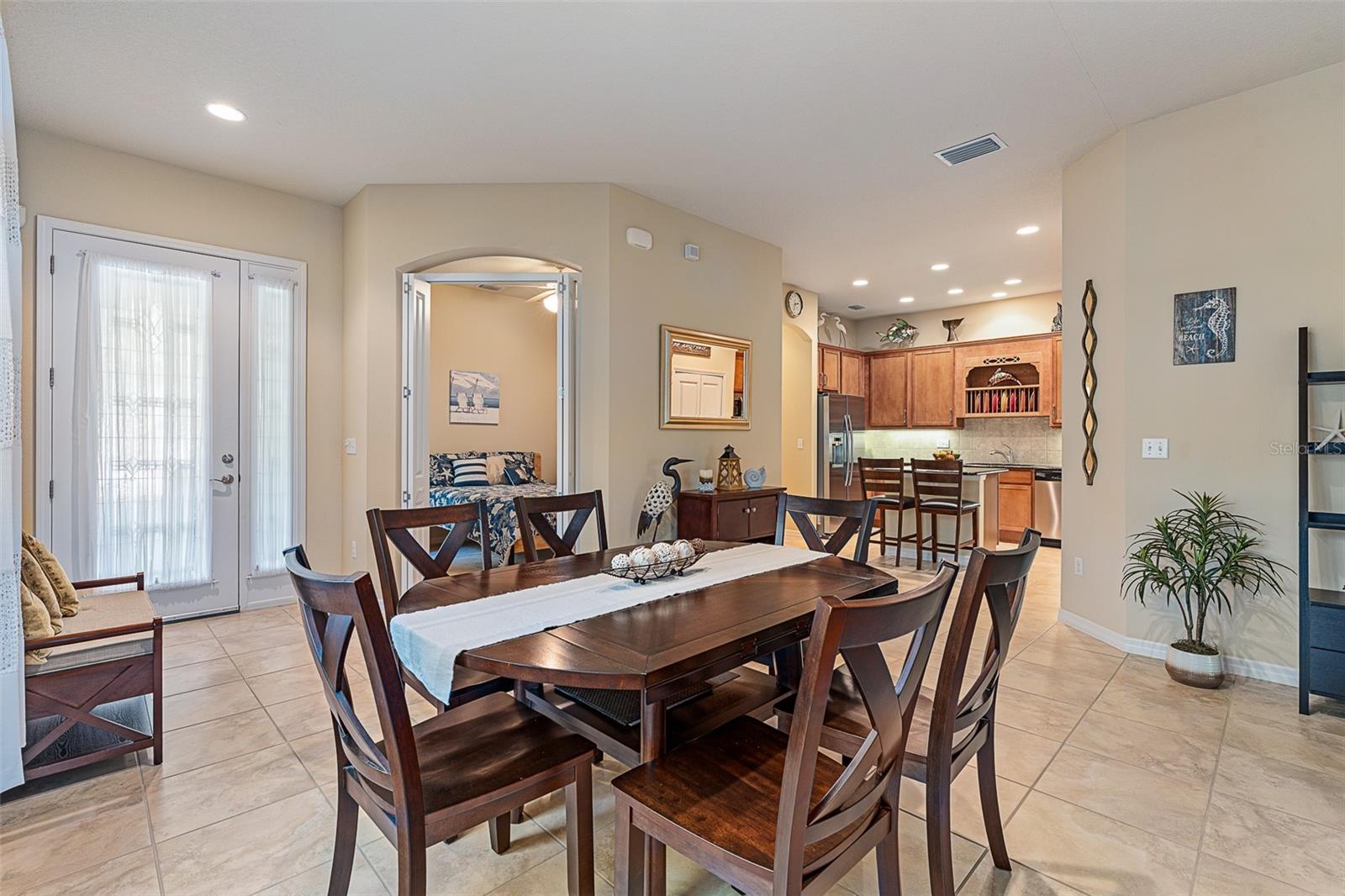 Image 6 of 75 For 1000 Kilkenny Lane