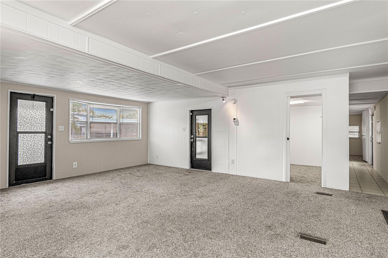 Image 3 of 20 For 1304 Arroyo Parkway