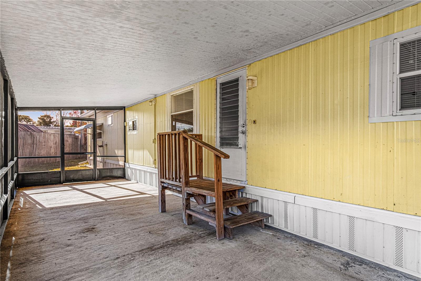 Image 3 of 20 For 1517 Avenue C