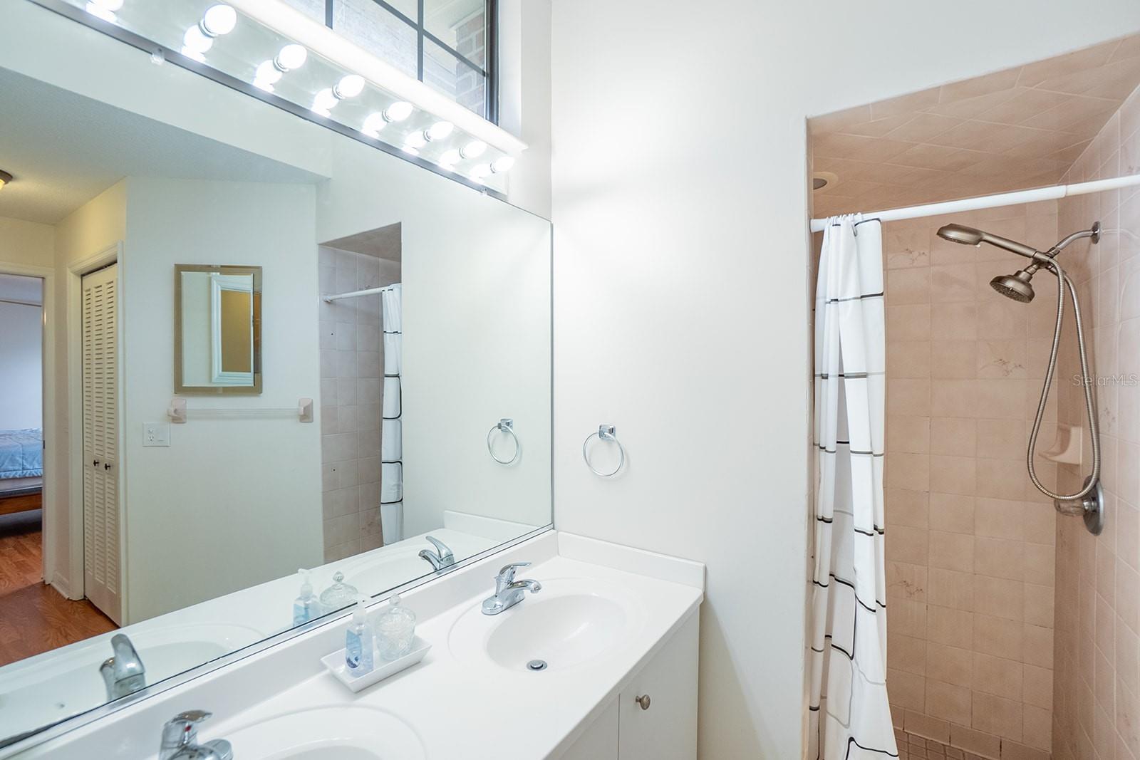 Image 12 of 54 For 107 Forsythe Lane