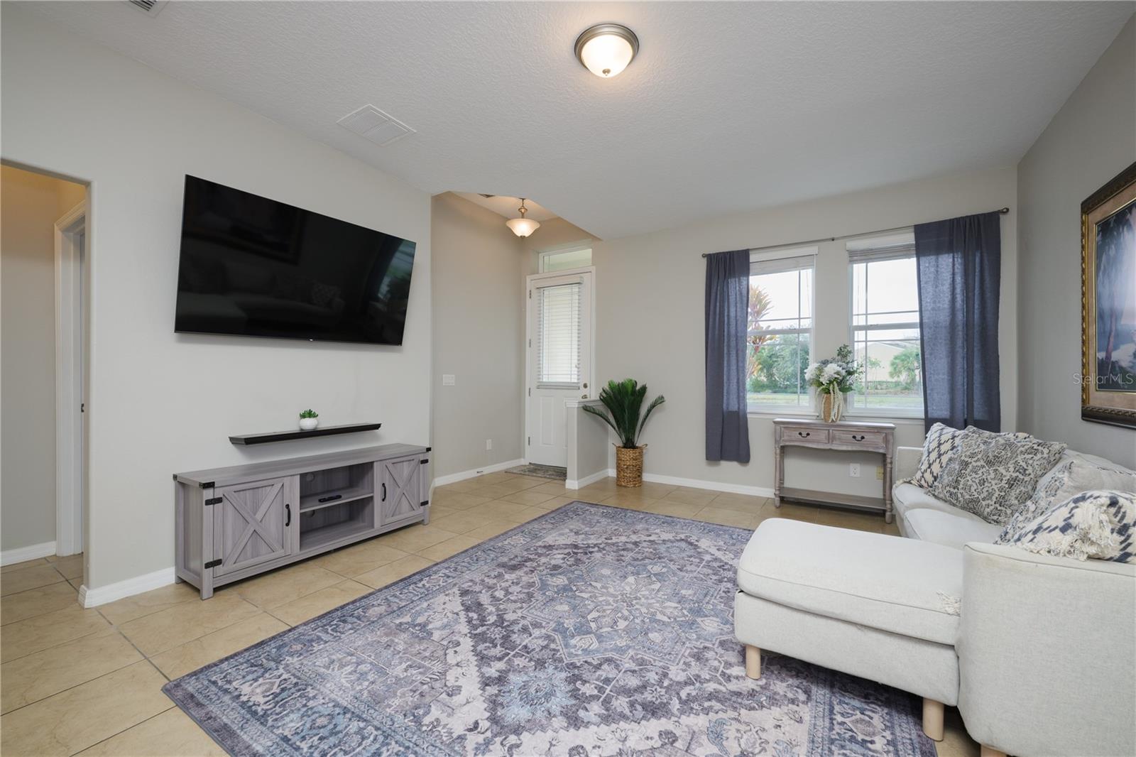 Image 8 of 48 For 5331 Creekside Park Avenue