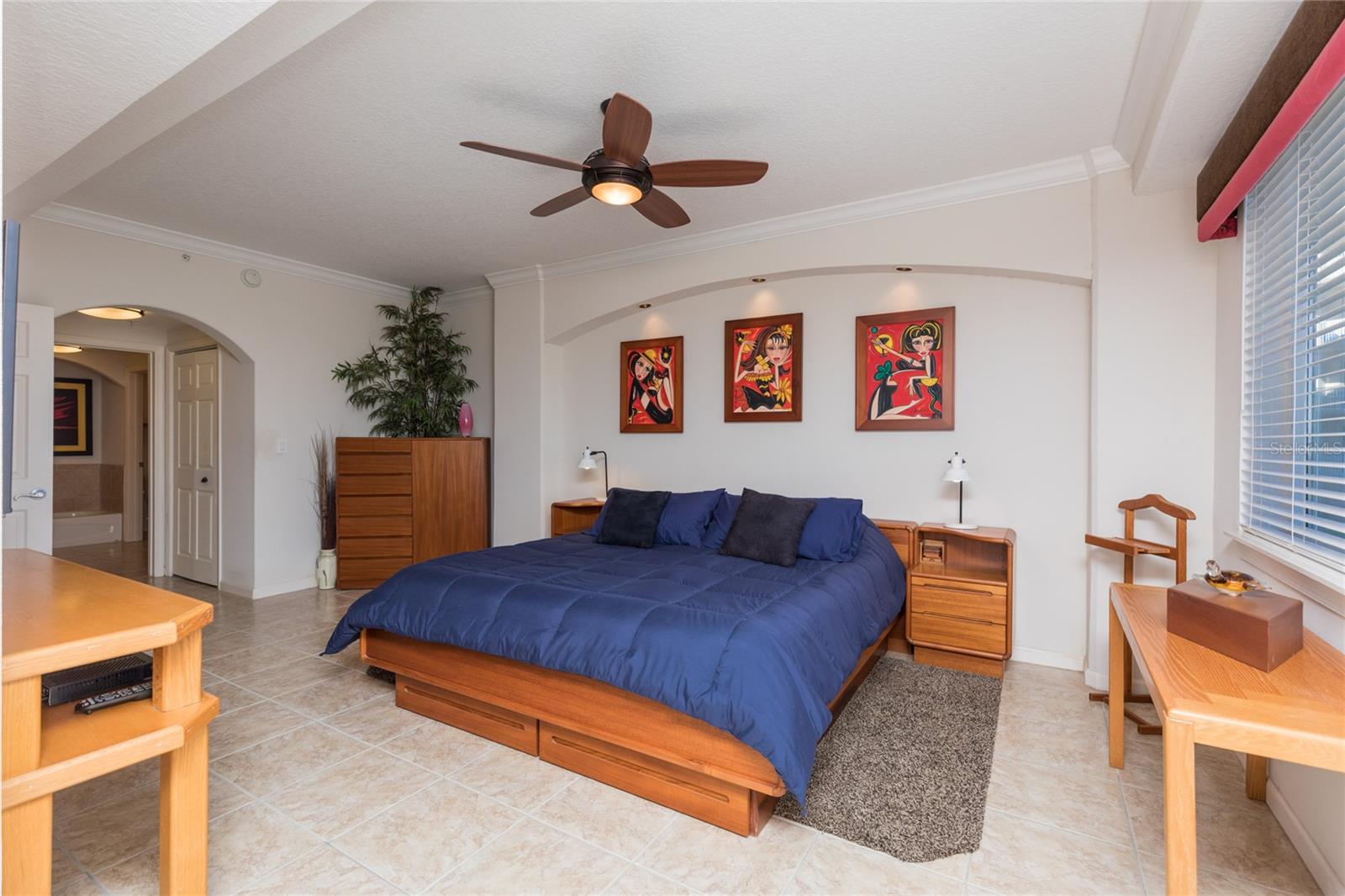 Image 20 of 54 For 80 Surfview Drive 103