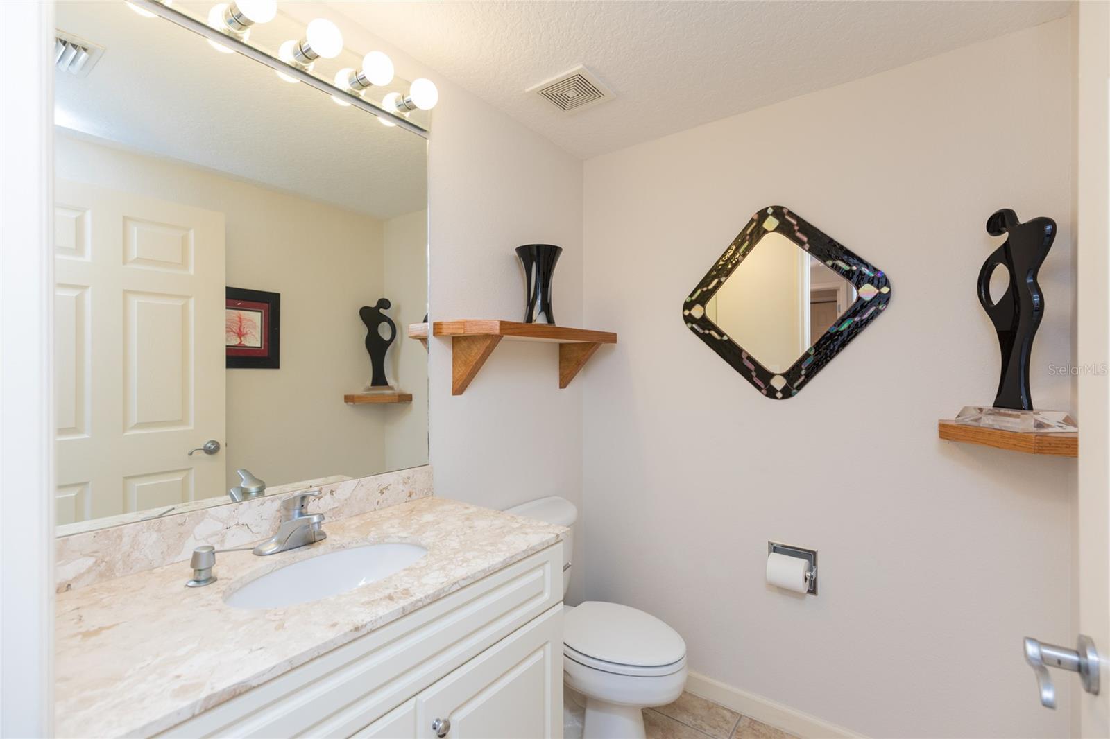 Image 33 of 54 For 80 Surfview Drive 103