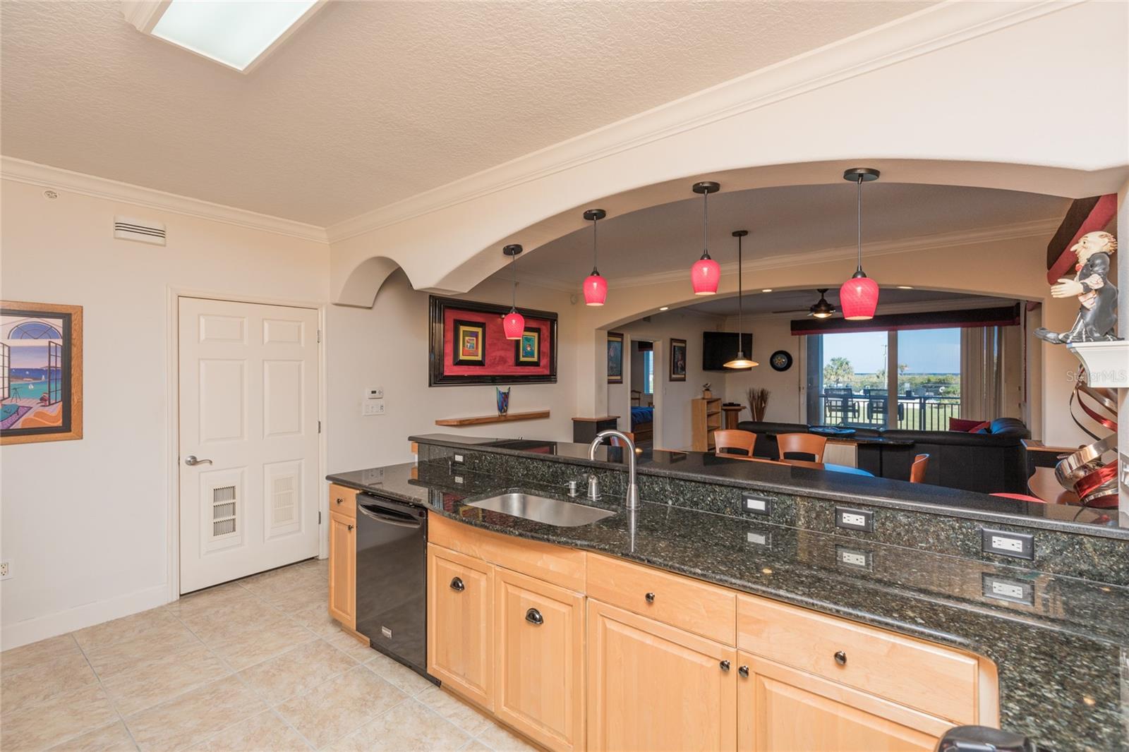 Image 6 of 54 For 80 Surfview Drive 103