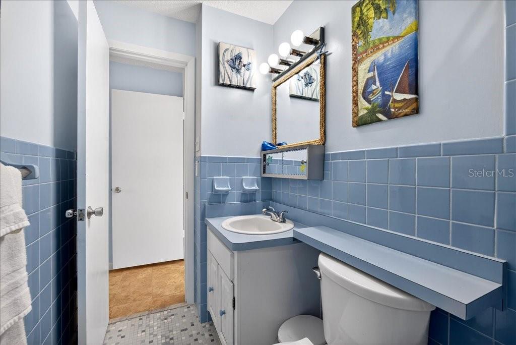 Image 26 of 36 For 5 Clark Lane