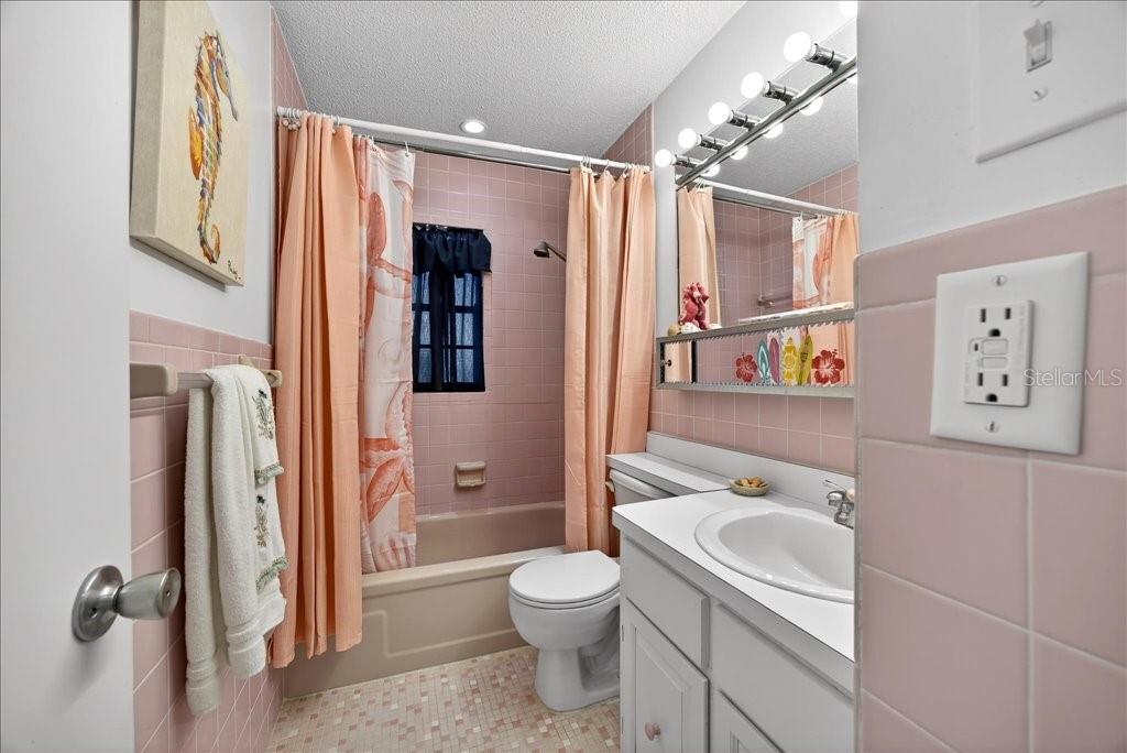 Image 29 of 36 For 5 Clark Lane