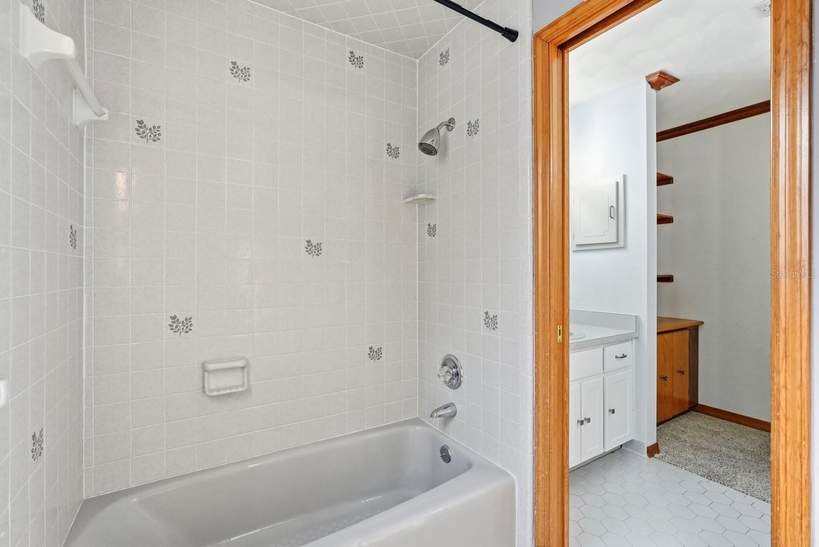 Image 31 of 51 For 404 Old Haw Creek Road