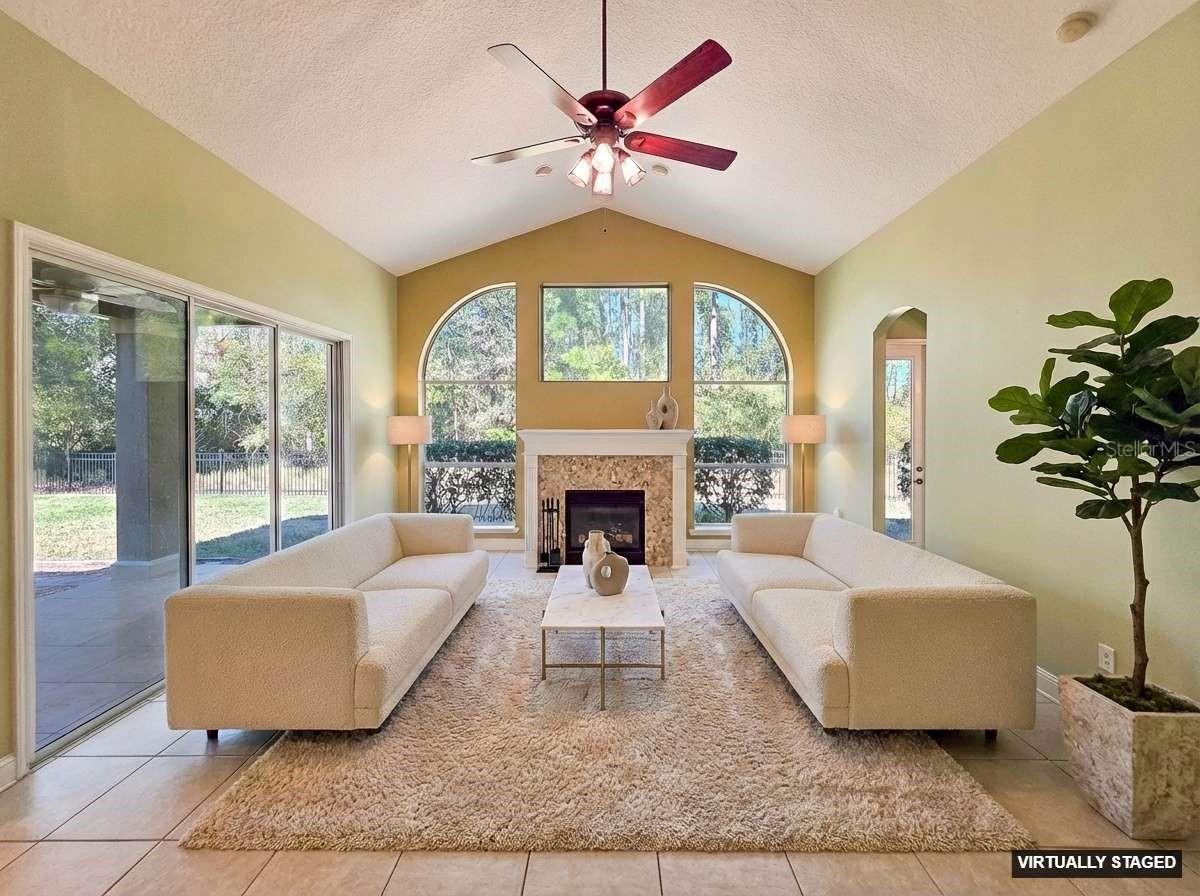 Image 13 of 75 For 1329 Kinsington Court