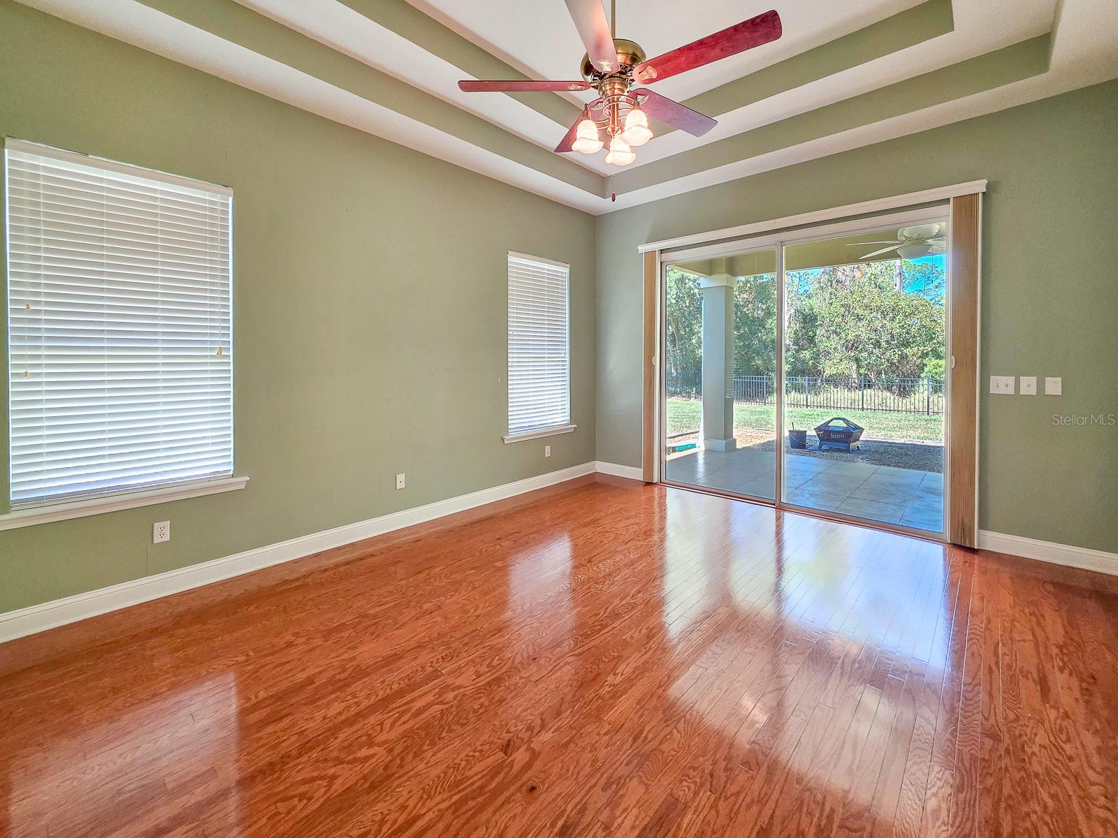 Image 25 of 75 For 1329 Kinsington Court