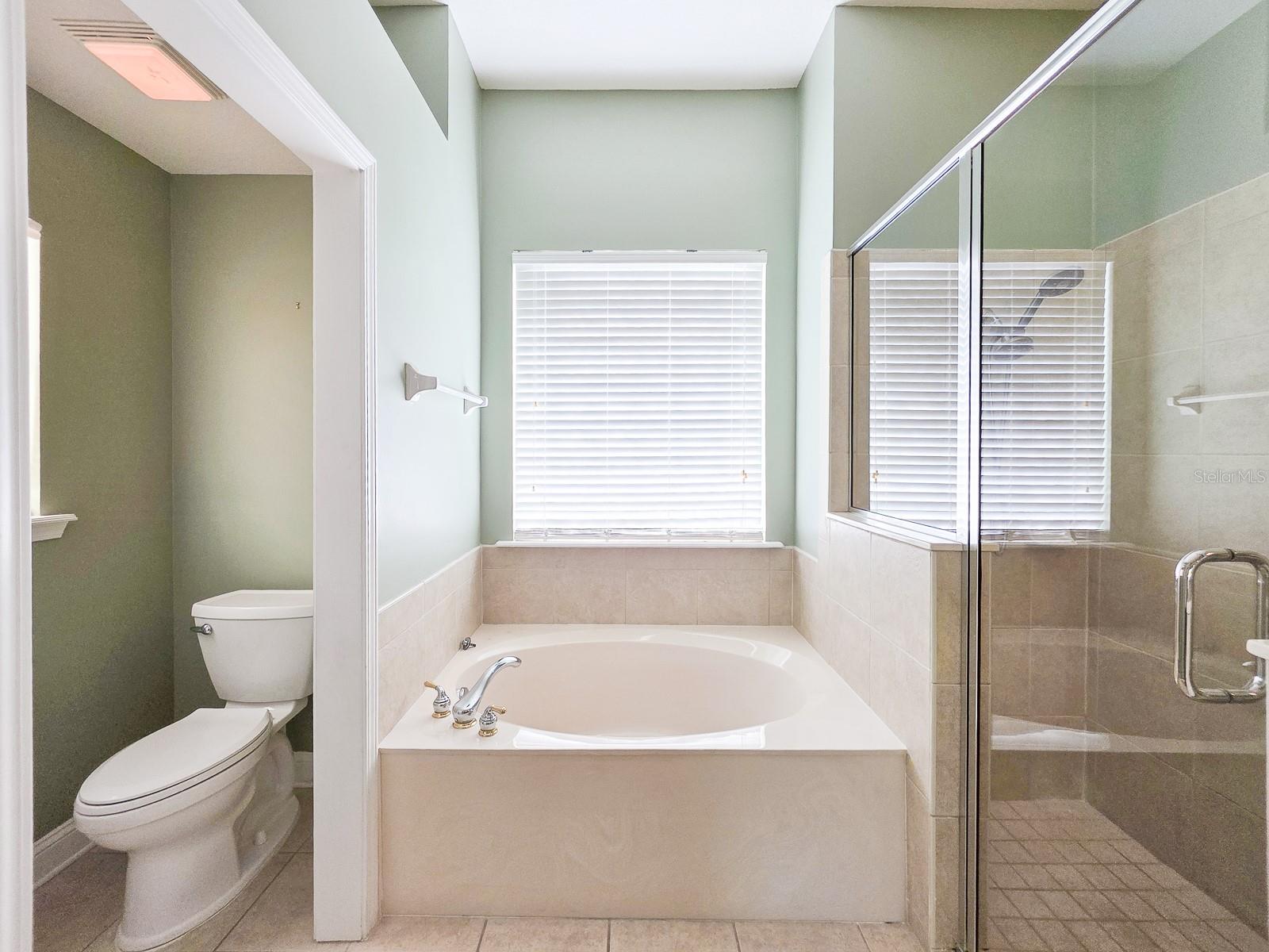 Image 30 of 75 For 1329 Kinsington Court