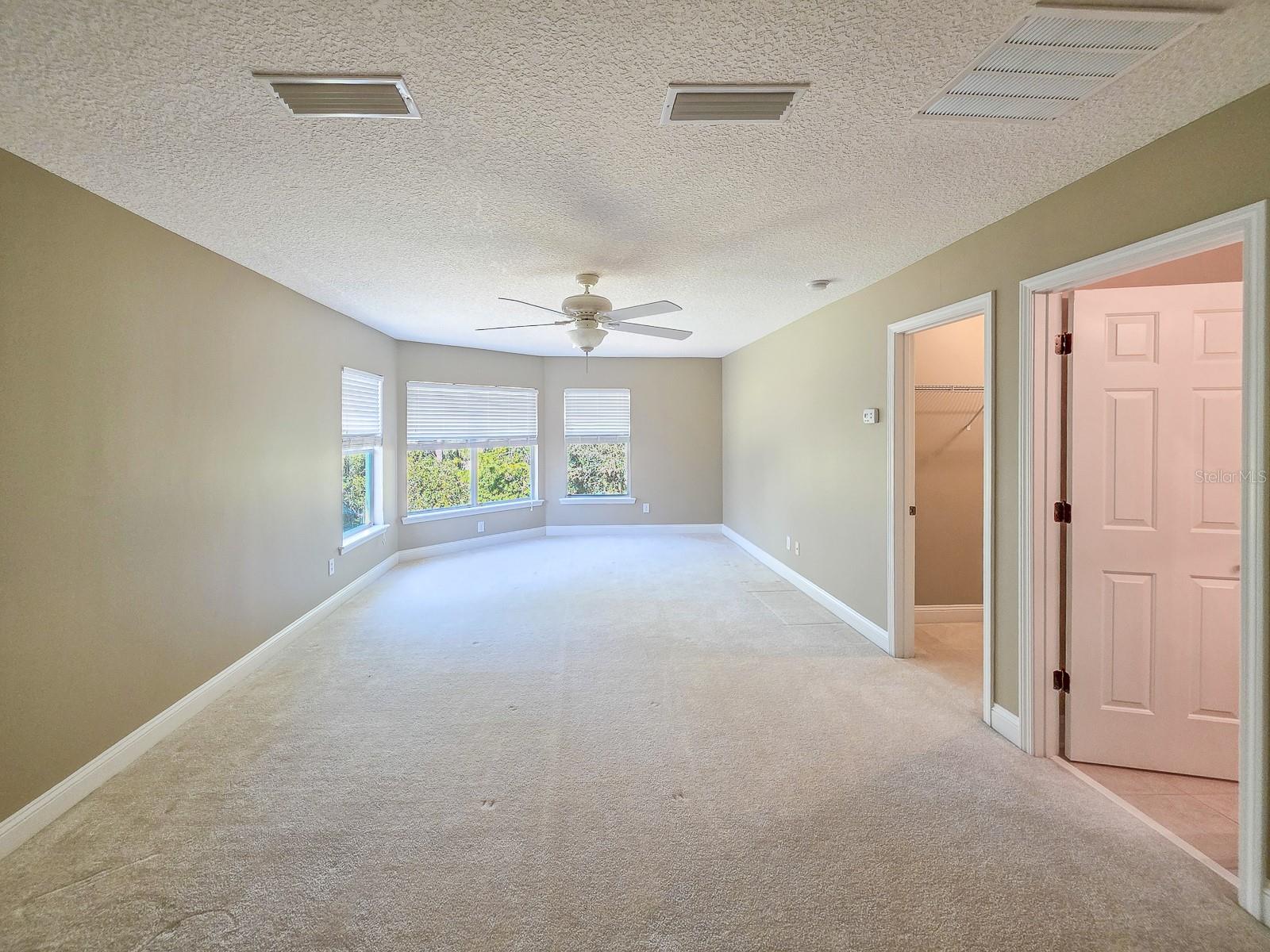 Image 48 of 75 For 1329 Kinsington Court