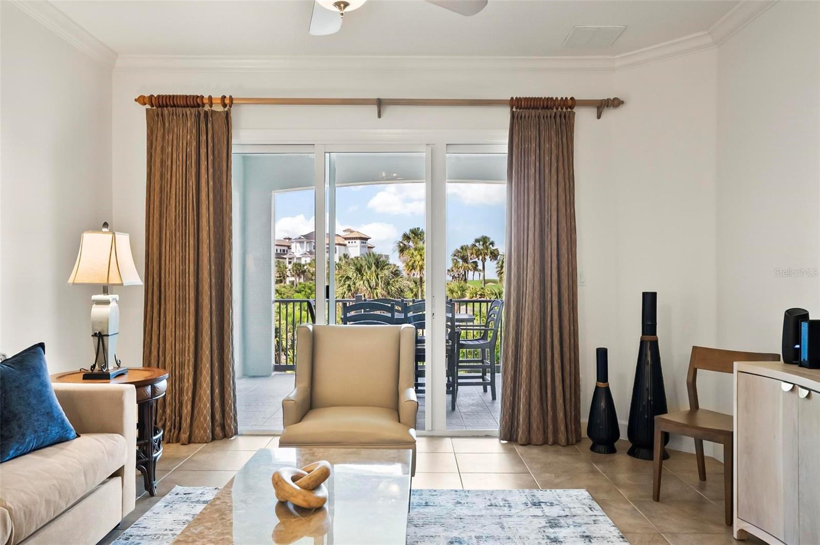 Image 15 of 92 For 200 Cinnamon Beach Way 122