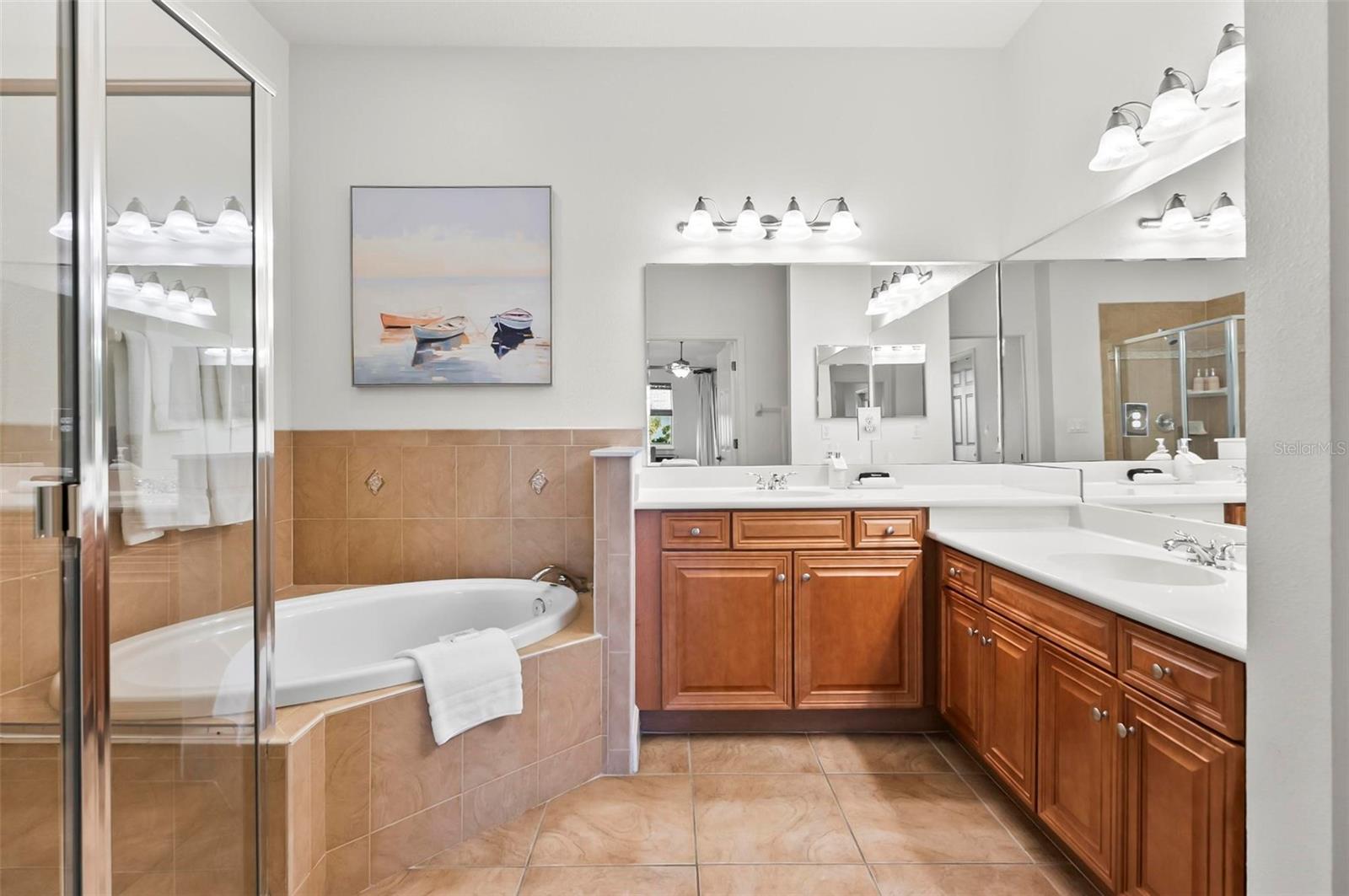 Image 25 of 92 For 200 Cinnamon Beach Way 122