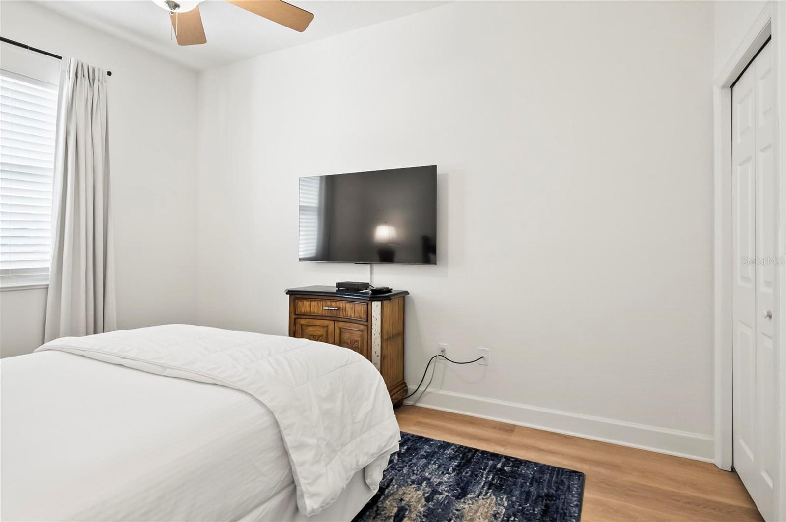 Image 40 of 92 For 200 Cinnamon Beach Way 122