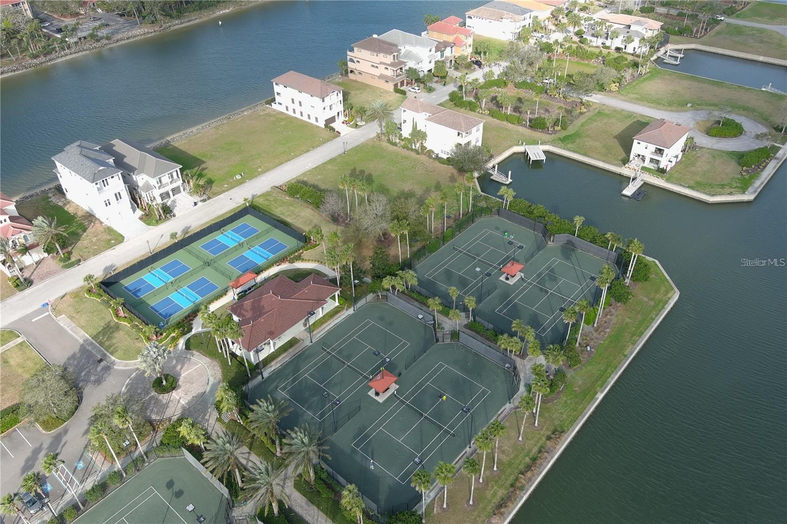 Image 6 of 7 For 245 Yacht Harbor Drive