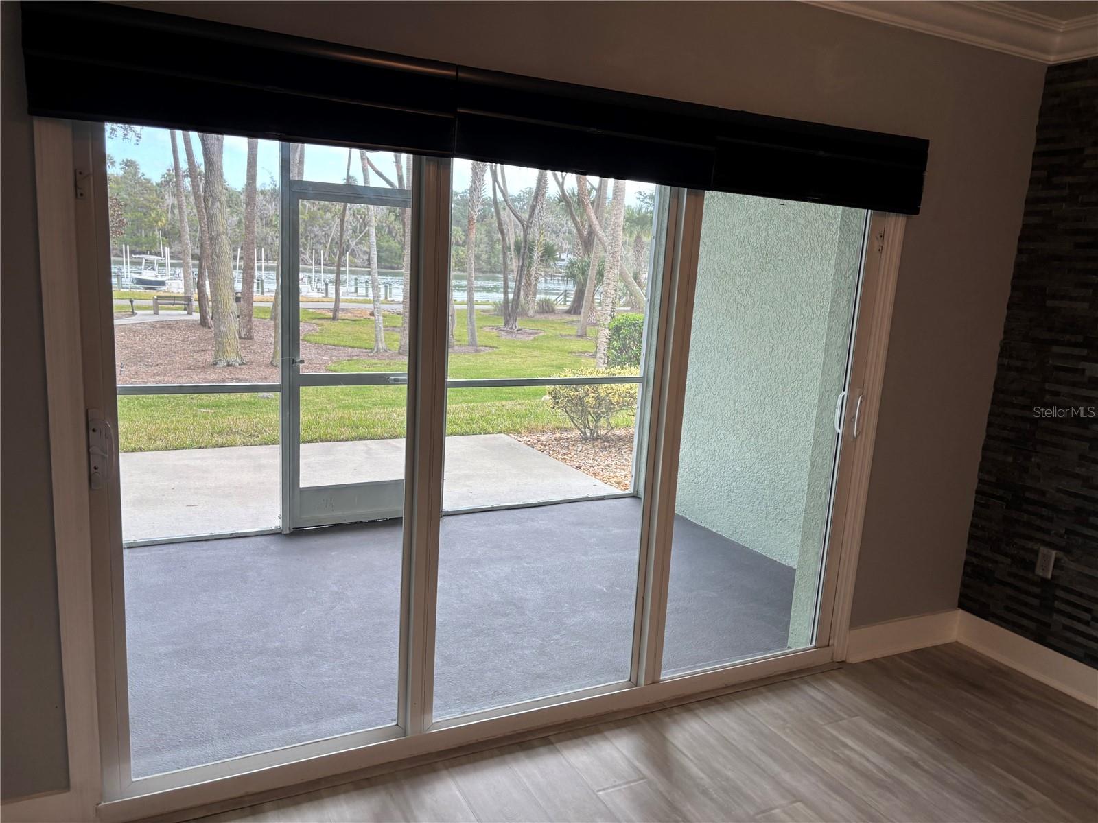 Image 14 of 81 For 100 Canopy Walk Lane 112