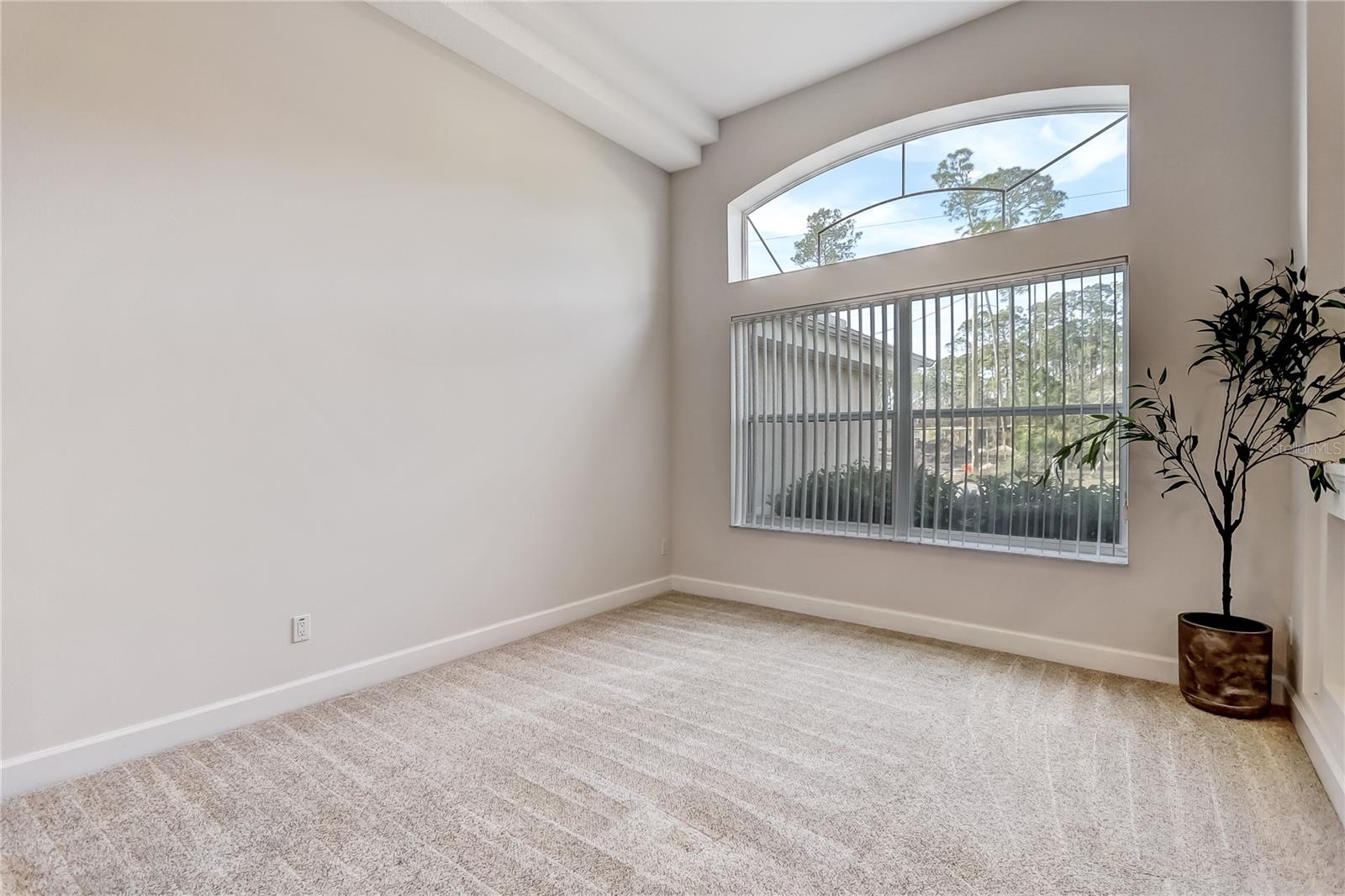 Image 24 of 53 For 16 Edgar Lane