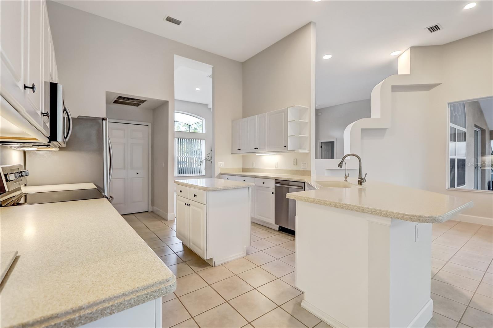 Image 33 of 53 For 16 Edgar Lane