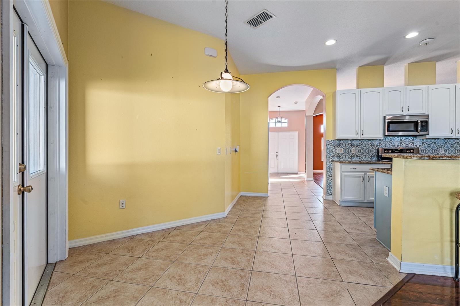 Image 17 of 45 For 33 Seamanship Trail