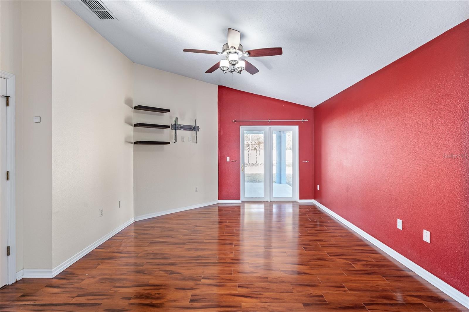 Image 24 of 45 For 33 Seamanship Trail