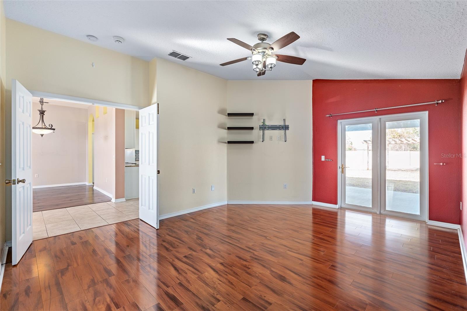 Image 25 of 45 For 33 Seamanship Trail