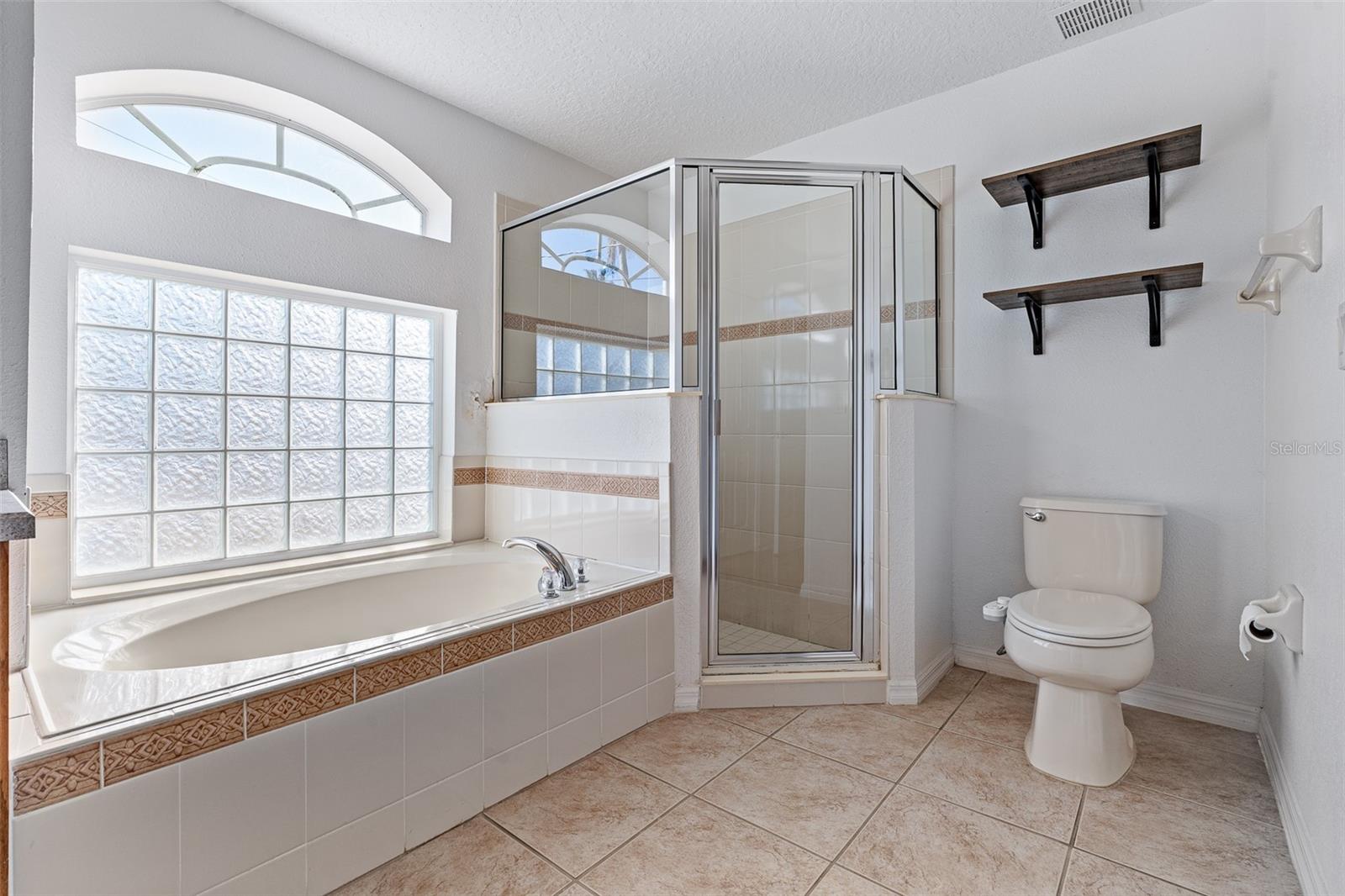 Image 29 of 45 For 33 Seamanship Trail