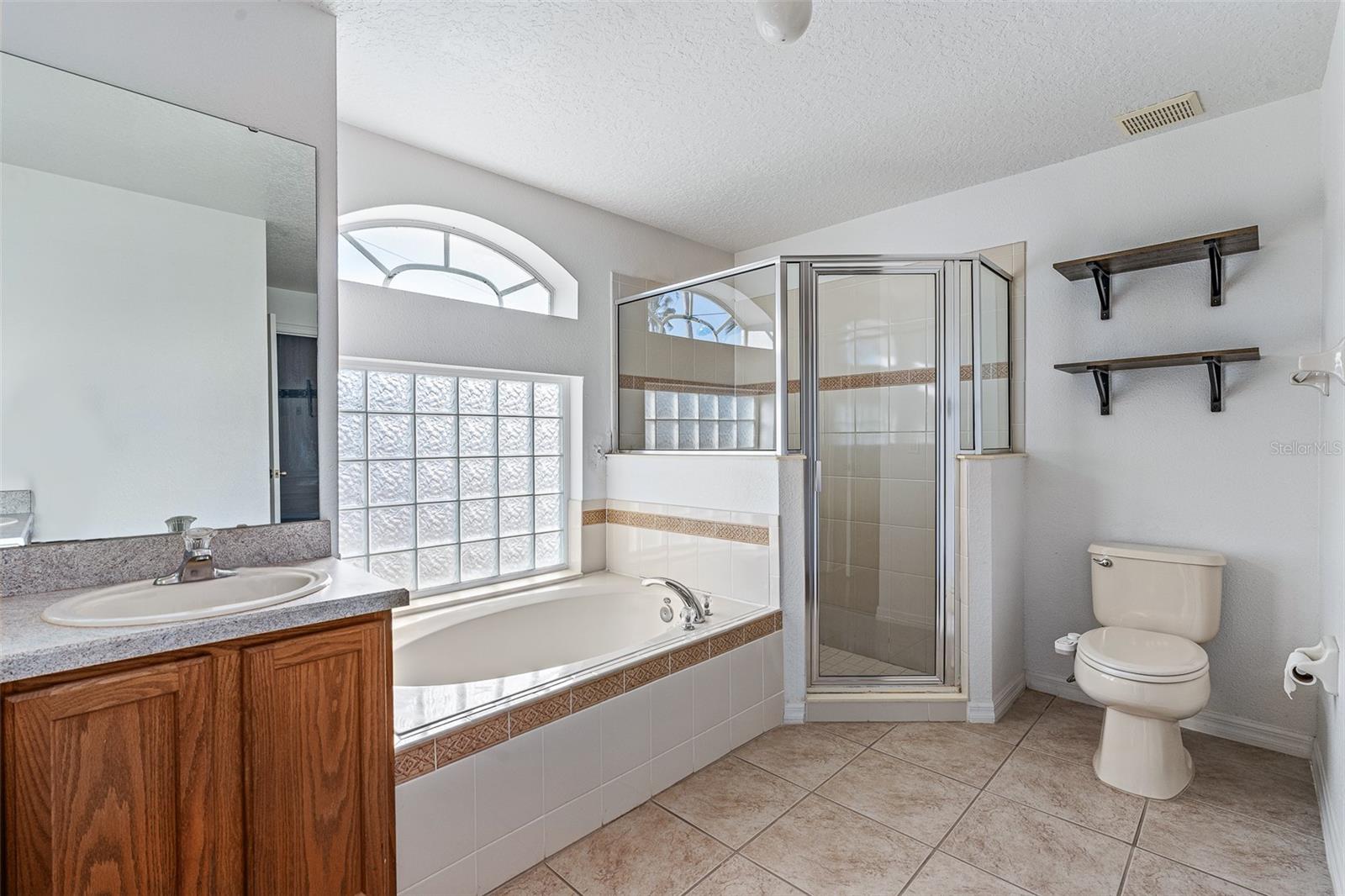 Image 30 of 45 For 33 Seamanship Trail