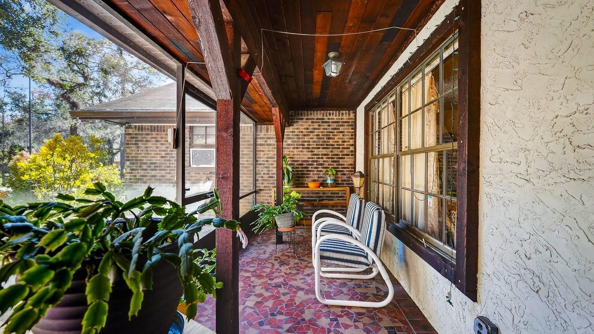 Image 35 of 44 For 279 Riverbend Road