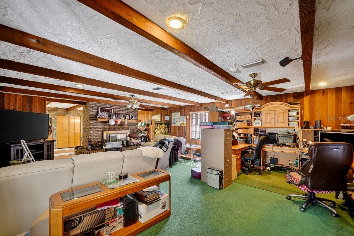 Image 7 of 44 For 279 Riverbend Road