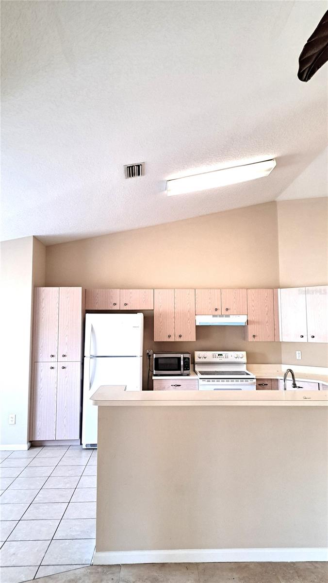 Image 14 of 24 For 30 Patricia Drive