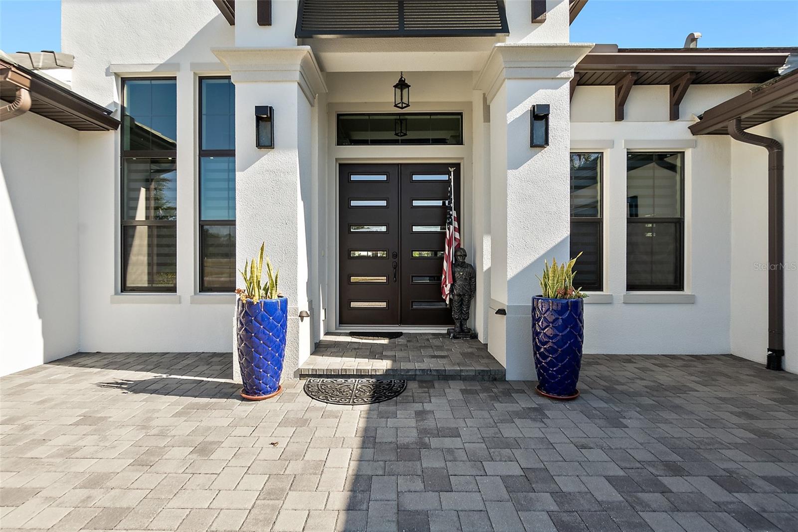 Listing photo id 37 for 100 Seaside Point