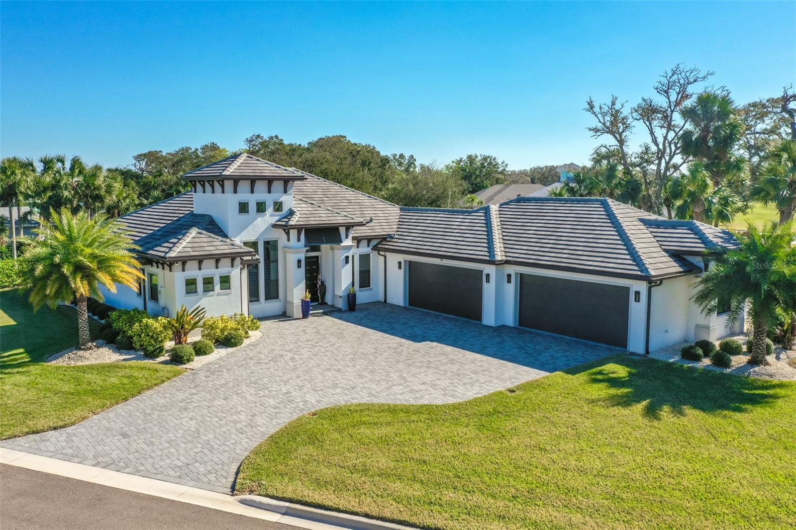 Listing photo id 2 for 100 Seaside Point