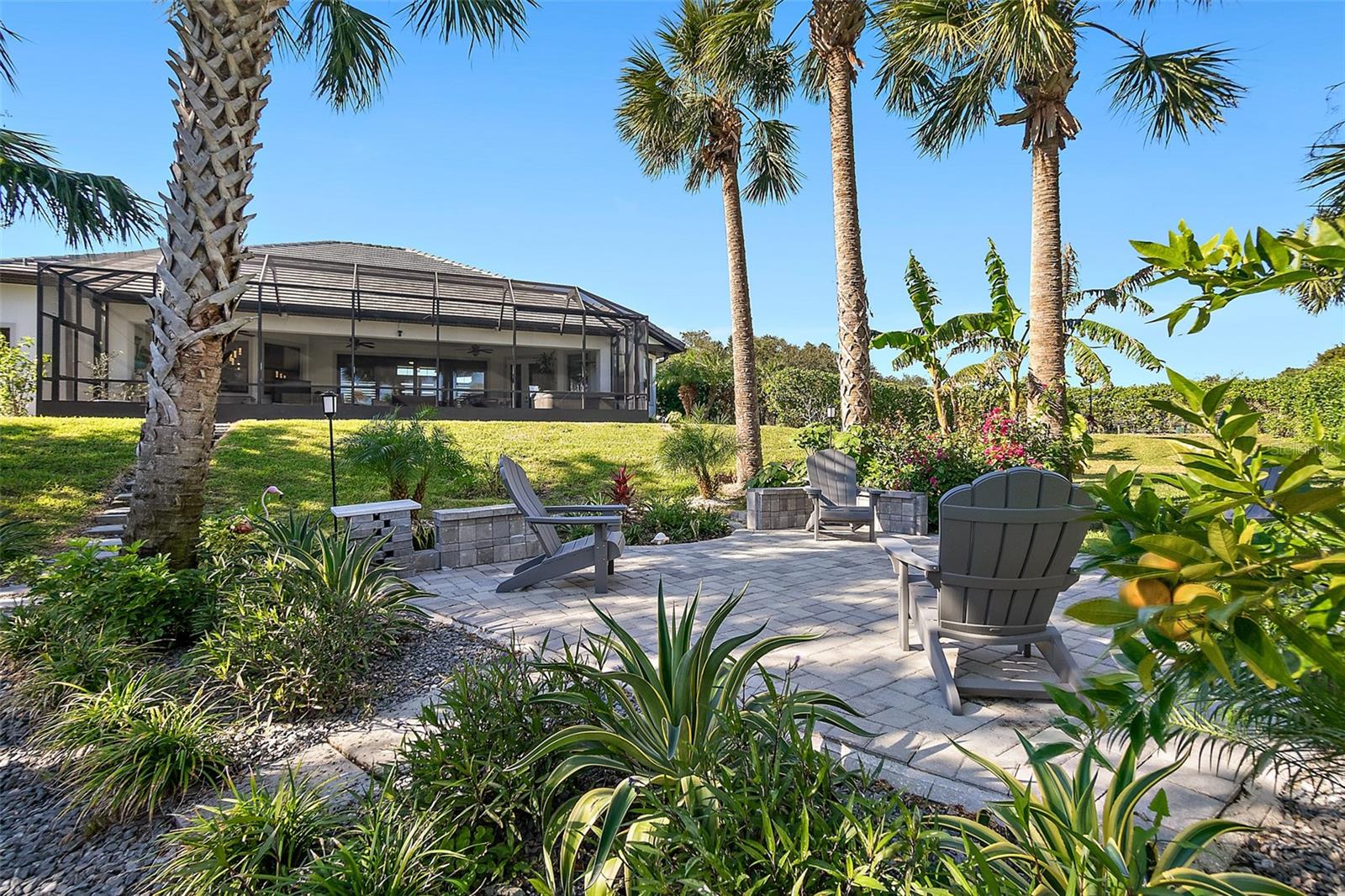 Listing photo id 49 for 100 Seaside Point