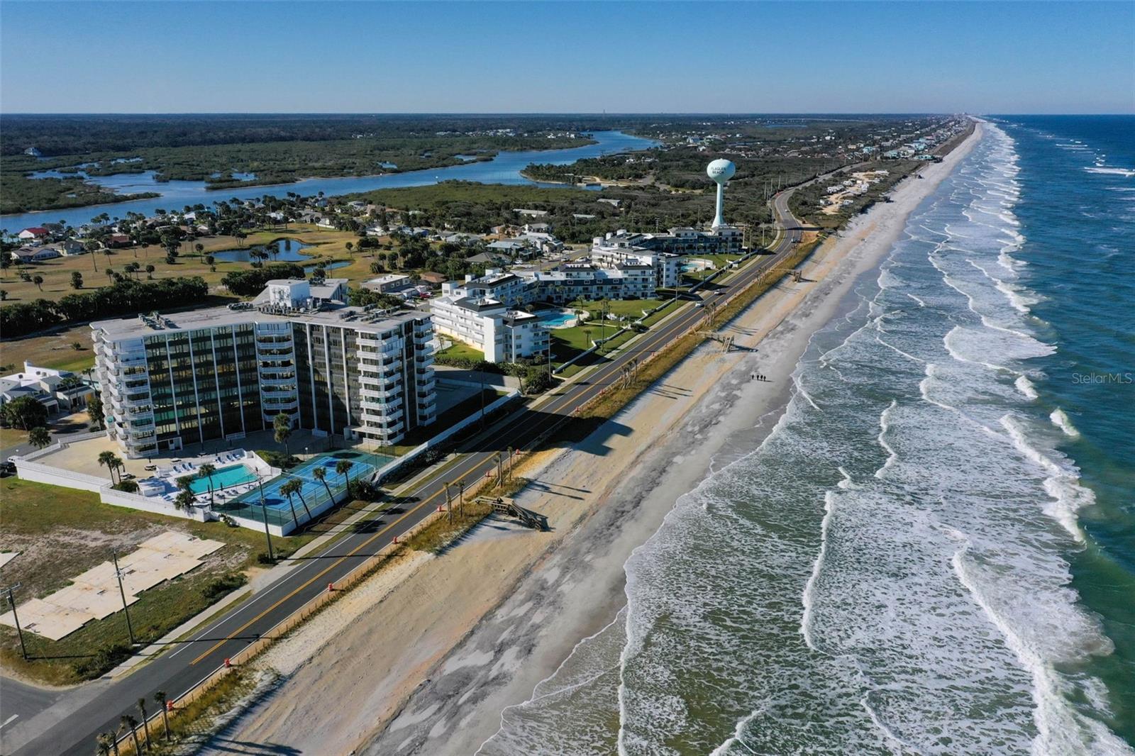 Image 4 of 85 For 3580 Ocean Shore Boulevard 403