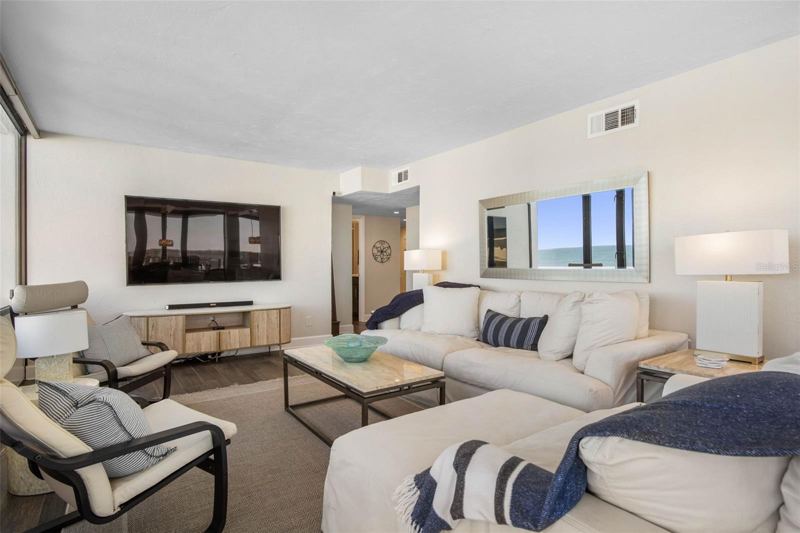 Image 9 of 85 For 3580 Ocean Shore Boulevard 403