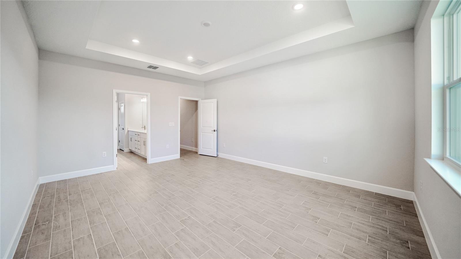 Image 18 of 36 For 93 Beacon Mill Lane