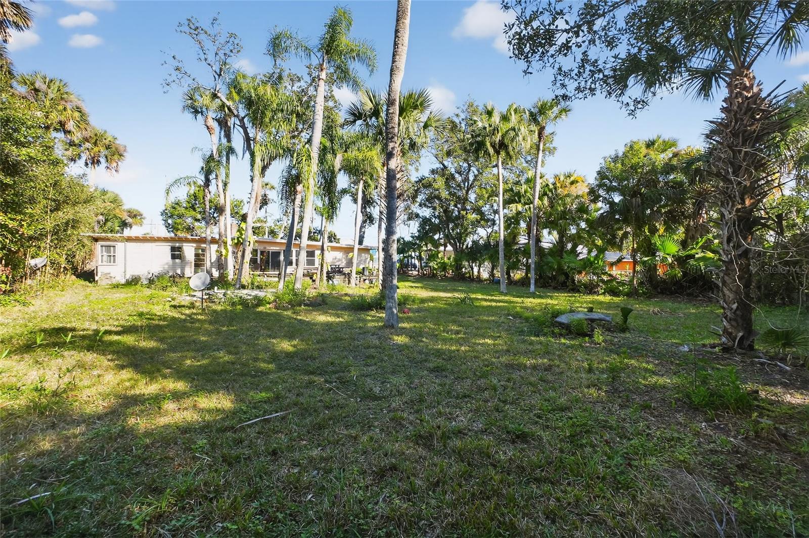 Image 12 of 64 For 1630 Riverside Drive