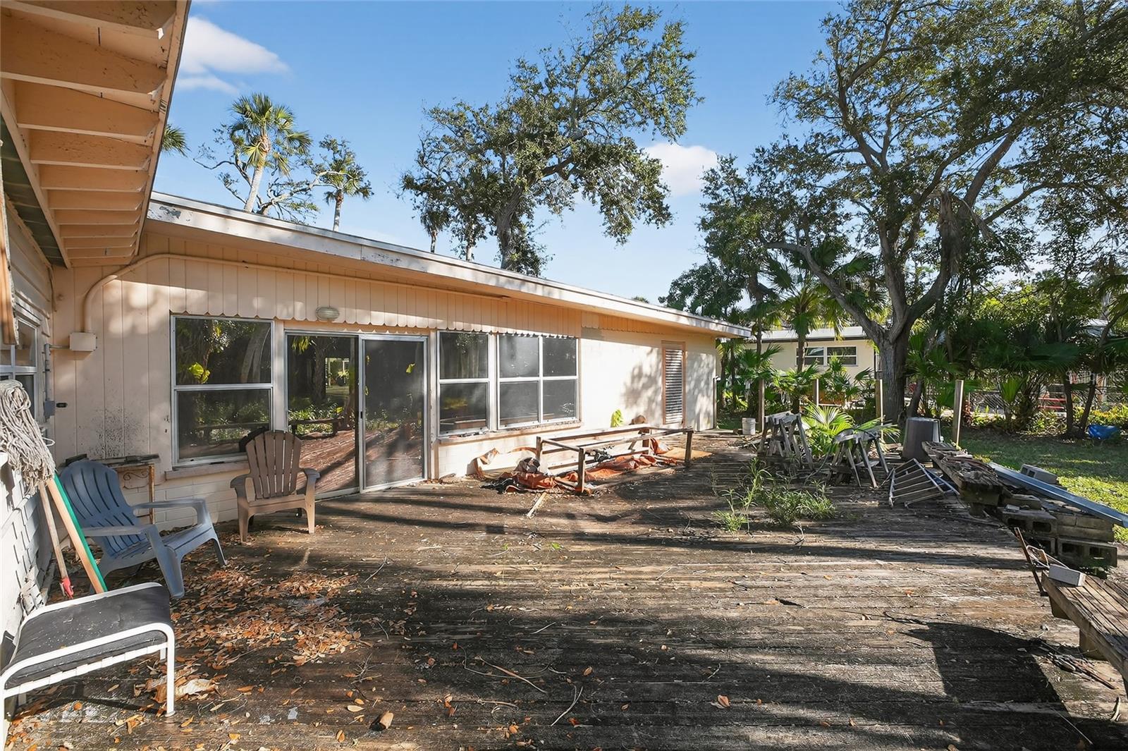 Image 16 of 64 For 1630 Riverside Drive