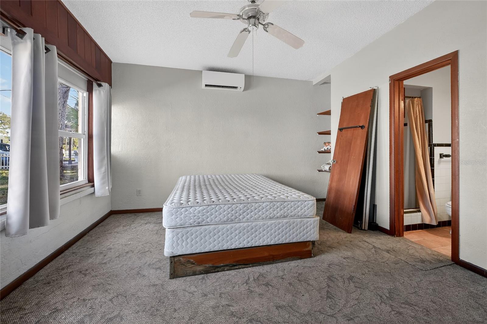 Image 37 of 64 For 1630 Riverside Drive