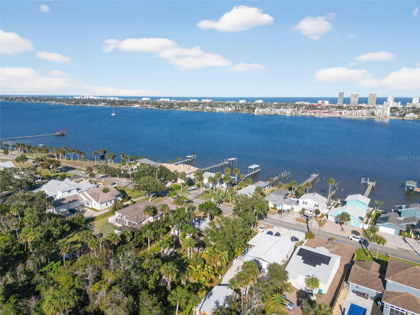 Image 40 of 64 For 1630 Riverside Drive