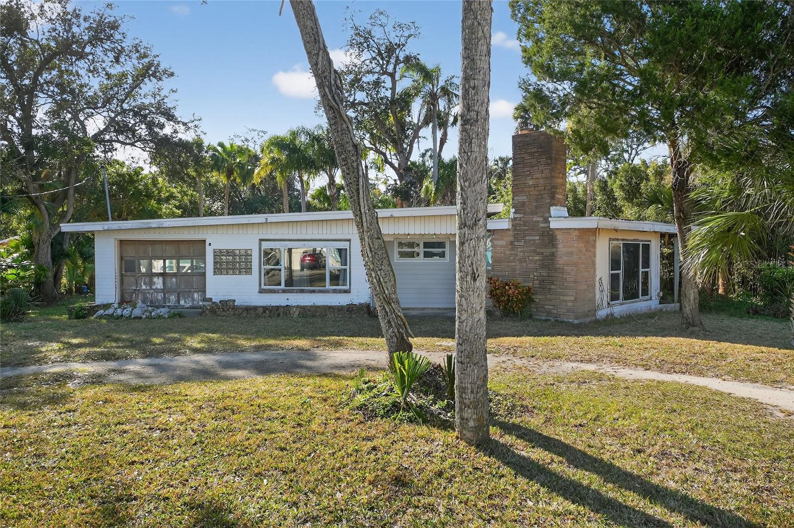 Image 54 of 64 For 1630 Riverside Drive