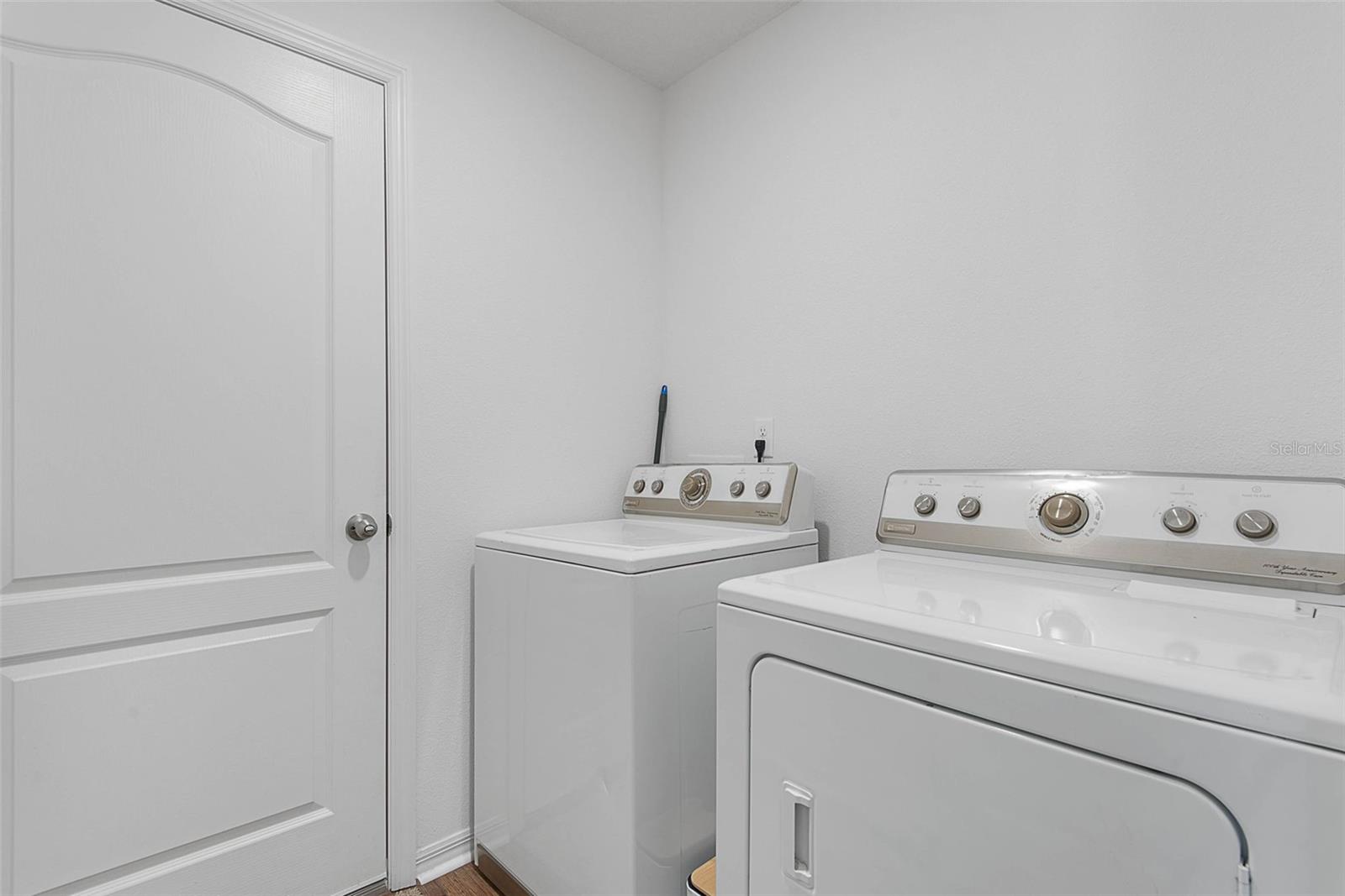 Image 37 of 44 For 13 Ryken Lane