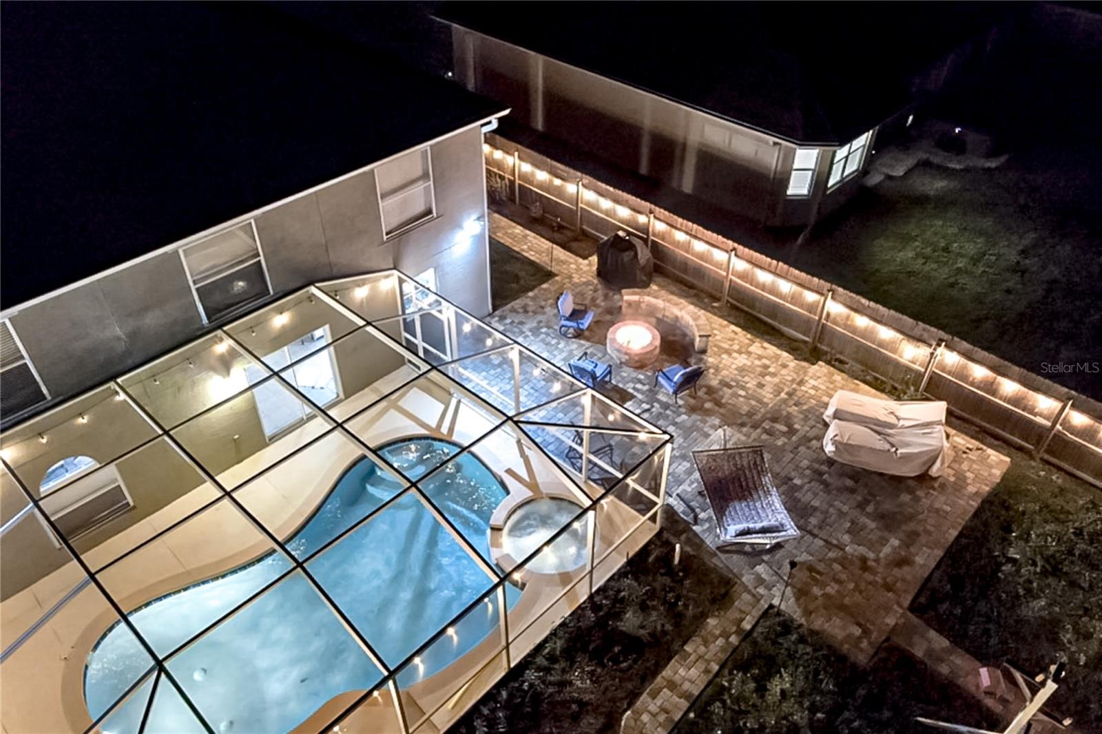 Image 2 of 74 For 220 Bird Of Paradise Drive